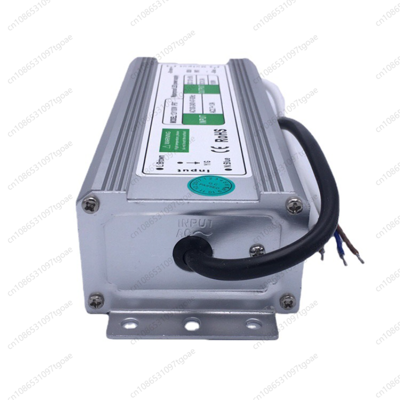 屋外防水LEDドライバー 100W 12V/24V スイッチ - Outdoor Use Power Strip のレビューと価格