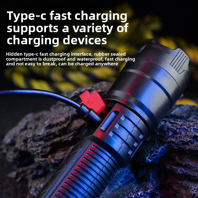 新型デジタルディスプレイ搭載ハイパワーLED懐中電灯 USB - Outdoor Power Inc のレビューと価格